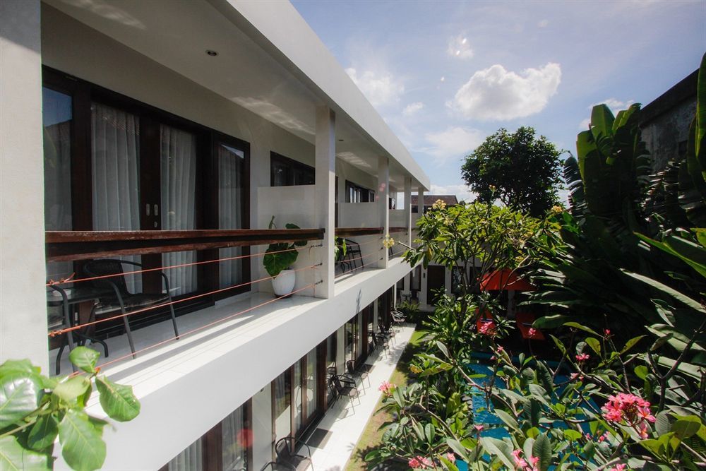 The Pavilion Hotel Kuta Kuta  Exterior photo