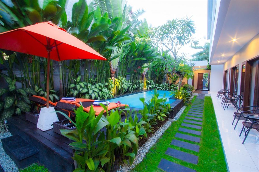 The Pavilion Hotel Kuta Kuta  Exterior photo